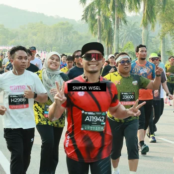 Runner Photo 6198316
