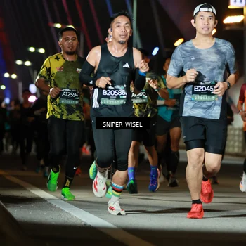 Runner Photo 6198341