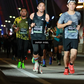 Runner Photo 6198348