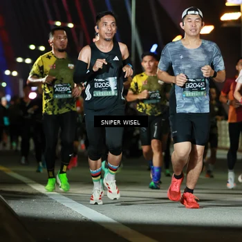 Runner Photo 6198354