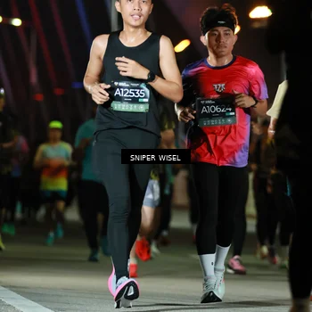Runner Photo 6198392