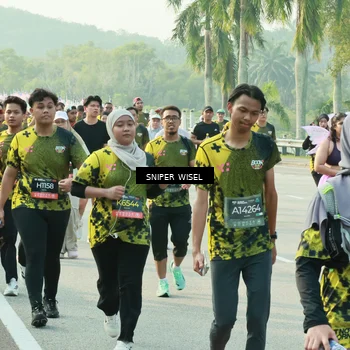Runner Photo 6198447