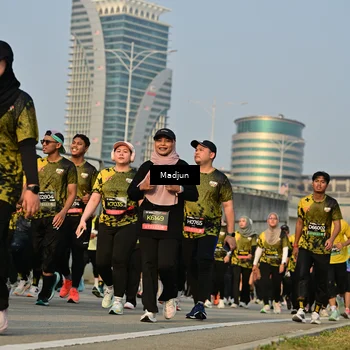 Runner Photo 6198456