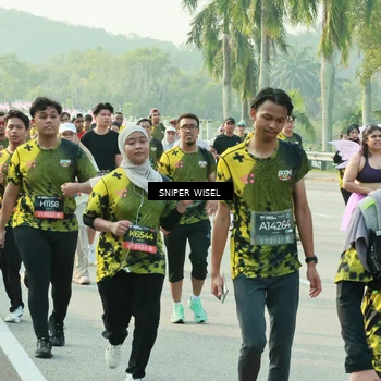 Runner Photo 6198459