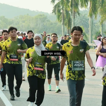 Runner Photo 6198471