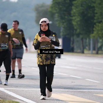 Runner Photo 6198478