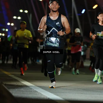 Runner Photo 6198487