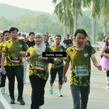 Runner Photo 6198493