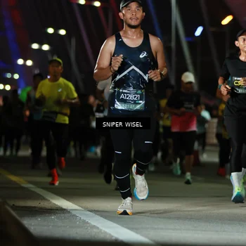 Runner Photo 6198499