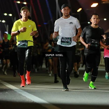 Runner Photo 6198552