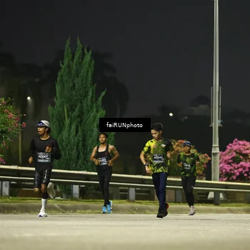 Runner Photo 6198568