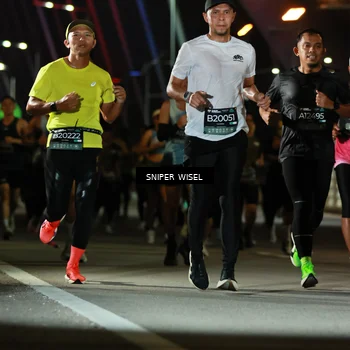Runner Photo 6198580