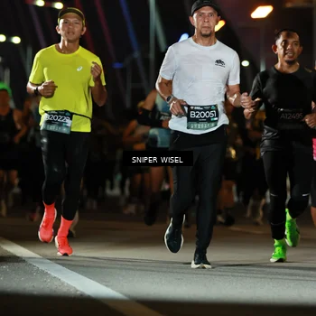Runner Photo 6198594