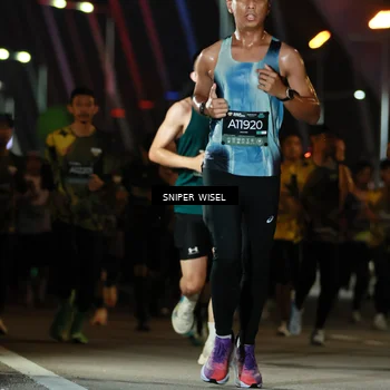 Runner Photo 6198627