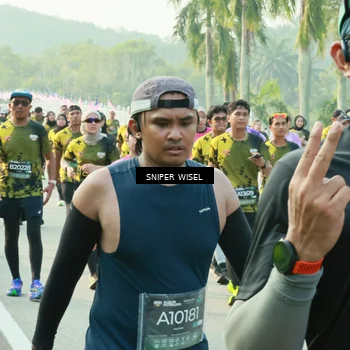 Runner Photo 6198636