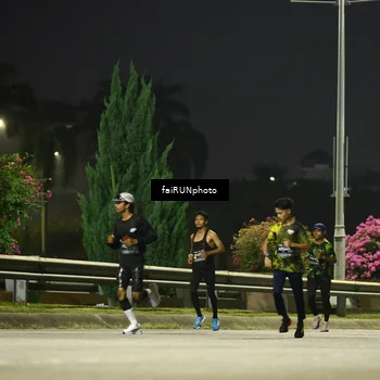 Runner Photo 6198648