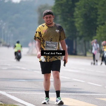 Runner Photo 6198677
