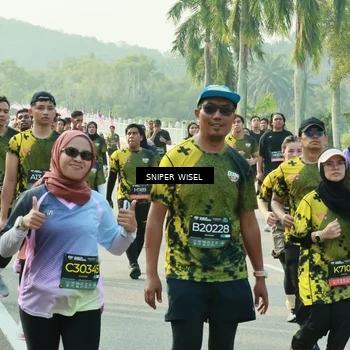 Runner Photo 6198680