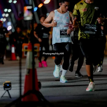 Runner Photo 6198715