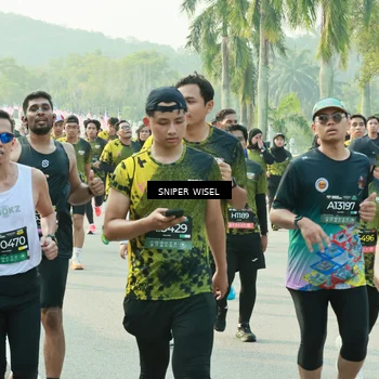 Runner Photo 6198717