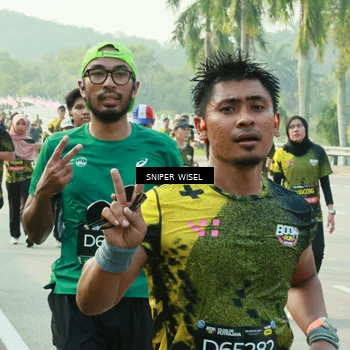 Runner Photo 6198768