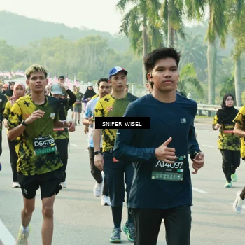 Runner Photo 6198779