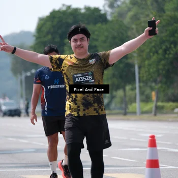 Runner Photo 6198785
