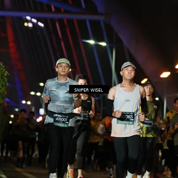 Runner Photo 6198786