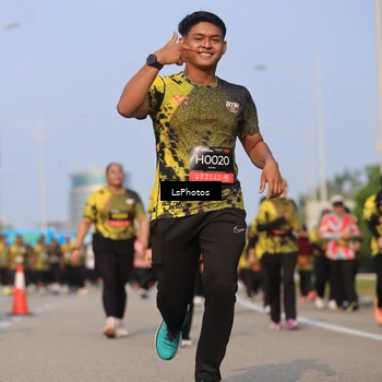Runner Photo 6198797