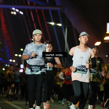 Runner Photo 6198807