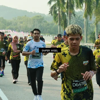 Runner Photo 6198810