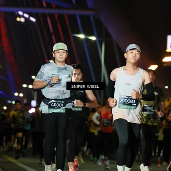Runner Photo 6198813