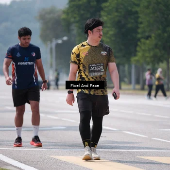 Runner Photo 6198819