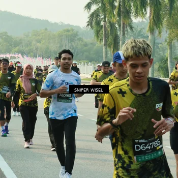 Runner Photo 6198823