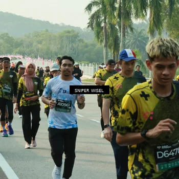 Runner Photo 6198847