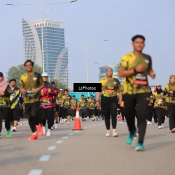 Runner Photo 6198860