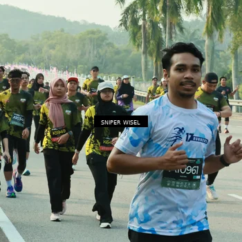 Runner Photo 6198863
