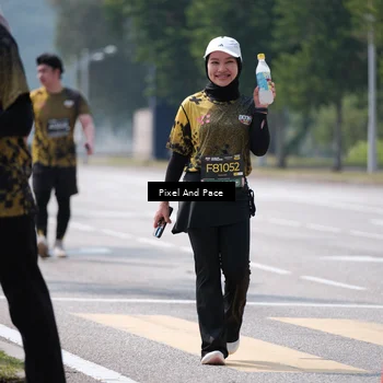 Runner Photo 6198870