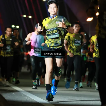 Runner Photo 6198875