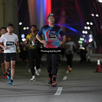 Runner Photo 6198891