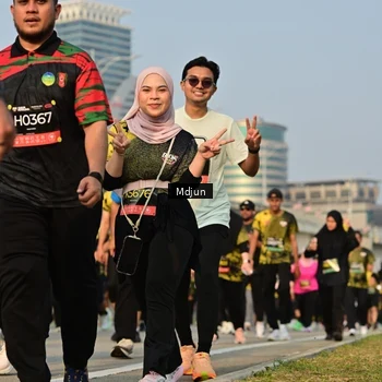 Runner Photo 6198894