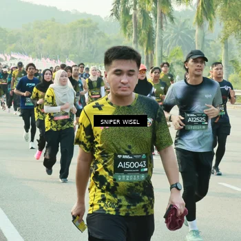 Runner Photo 6198938