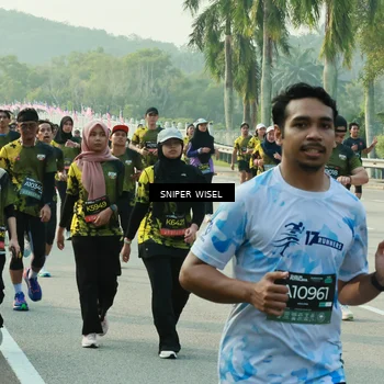 Runner Photo 6198948