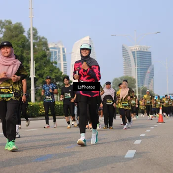 Runner Photo 6198972