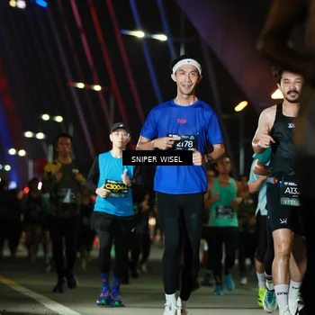 Runner Photo 6199001