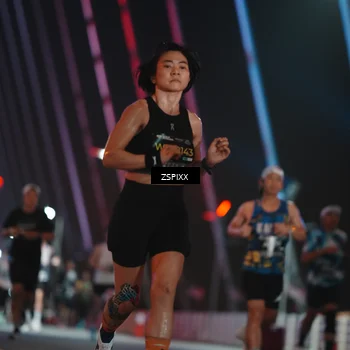 Runner Photo 6199010