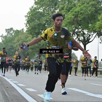 Runner Photo 6199022