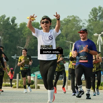 Runner Photo 6199029