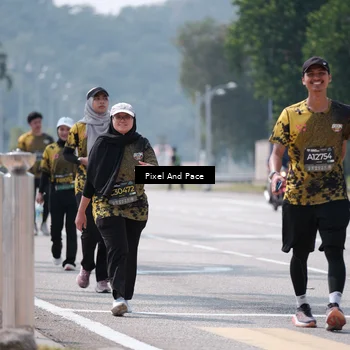 Runner Photo 6199034