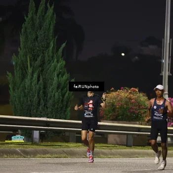 Runner Photo 6199039